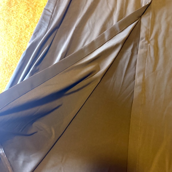 Zara chocolate brown midi flowy skirt with buttons made in Europe NWT - Picture 6 of 10